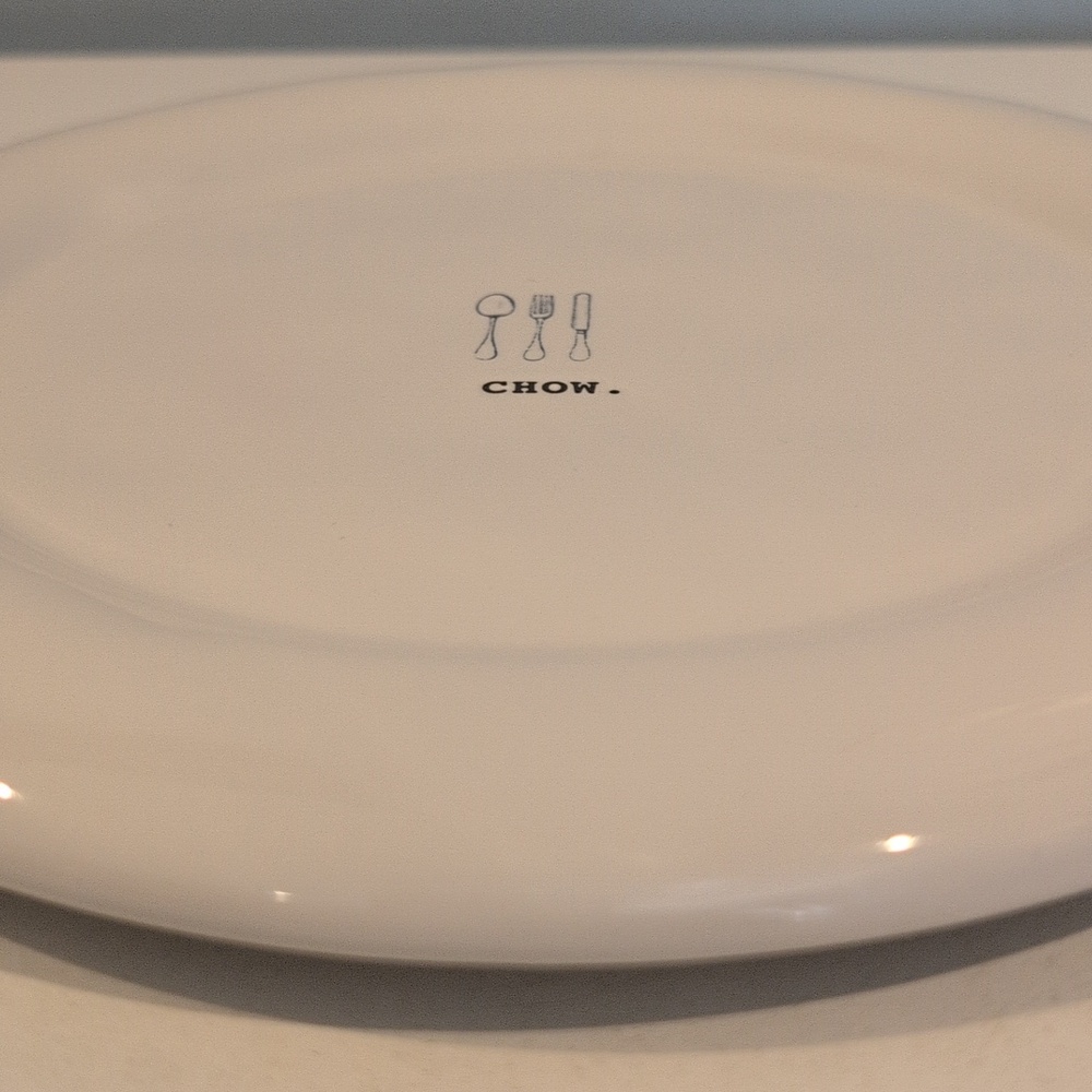 Rae Dunn "CHOW" Icon Ceramic Off White Dinner Plate 2018 Collection - Picture 6 of 10